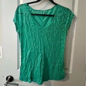 EUC Victoria’s Secret VSX Sport Green Semi-Sheer V-Neck Tee, Size M